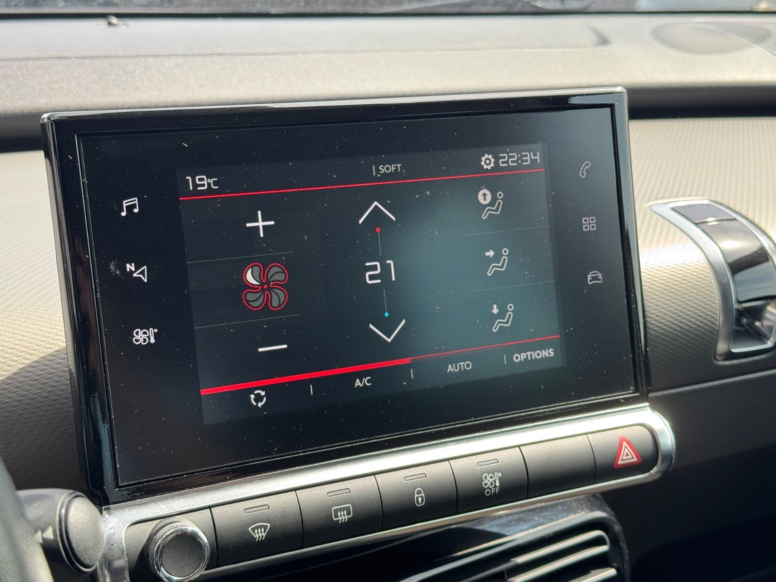 Billede af Citroën C4 Cactus 1,5 BlueHDi 100 Platinum LTD