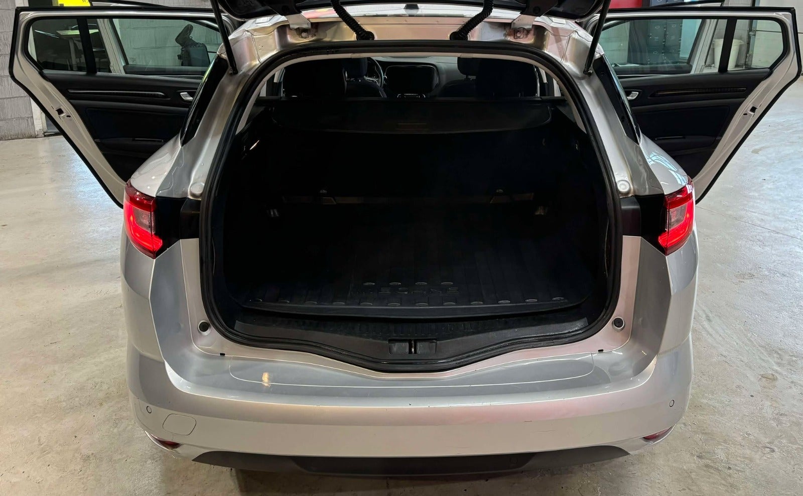 Billede af Renault Megane IV 1,2 TCe 130 Zen Sport Tourer