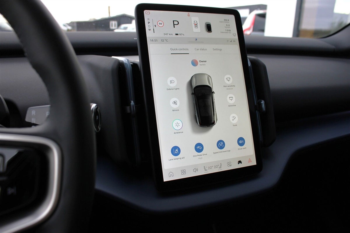 Volvo EX30 Extended Range Ultra billede 6