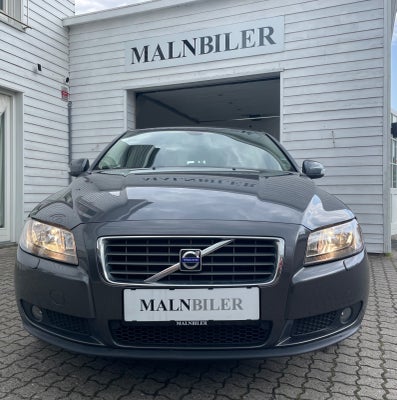 Volvo S80 2,5 T Momentum aut. 4d