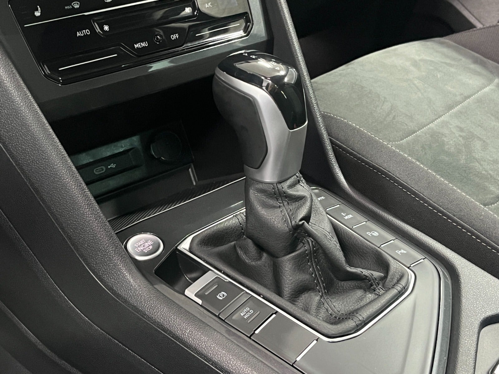 Billede af VW Tiguan 1,4 eHybrid Elegance DSG