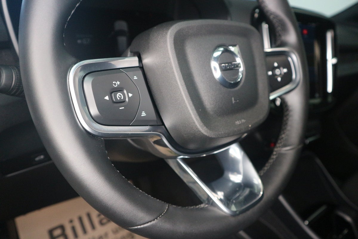 Volvo XC40 P6 ReCharge Core