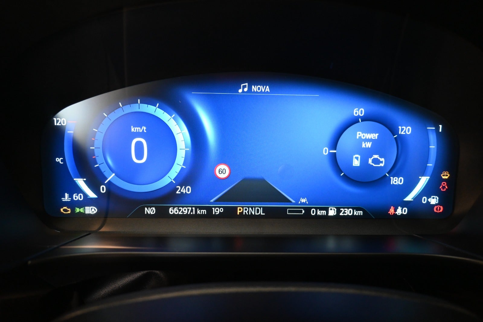 Ford Kuga PHEV ST-Line X CVT