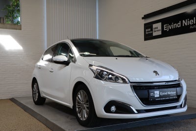 Peugeot 208 BlueHDi 100 Allure Sky