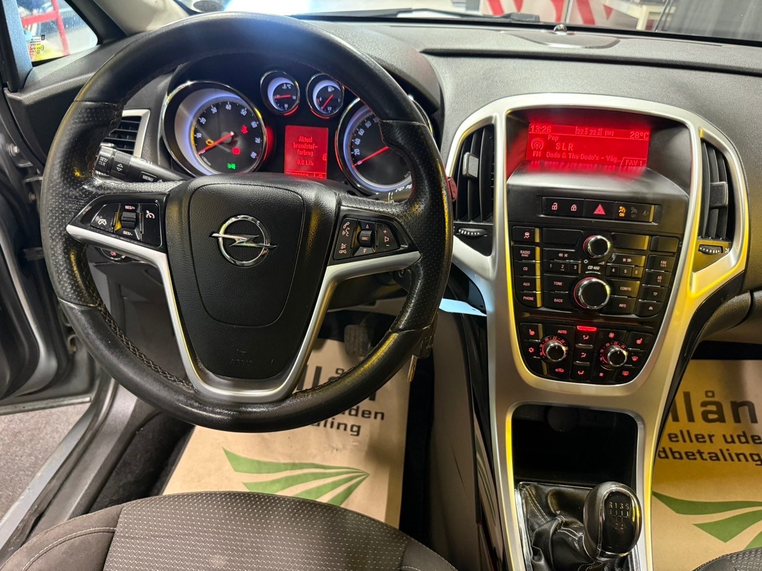 Billede af Opel Astra 1,6 Sport Sports Tourer
