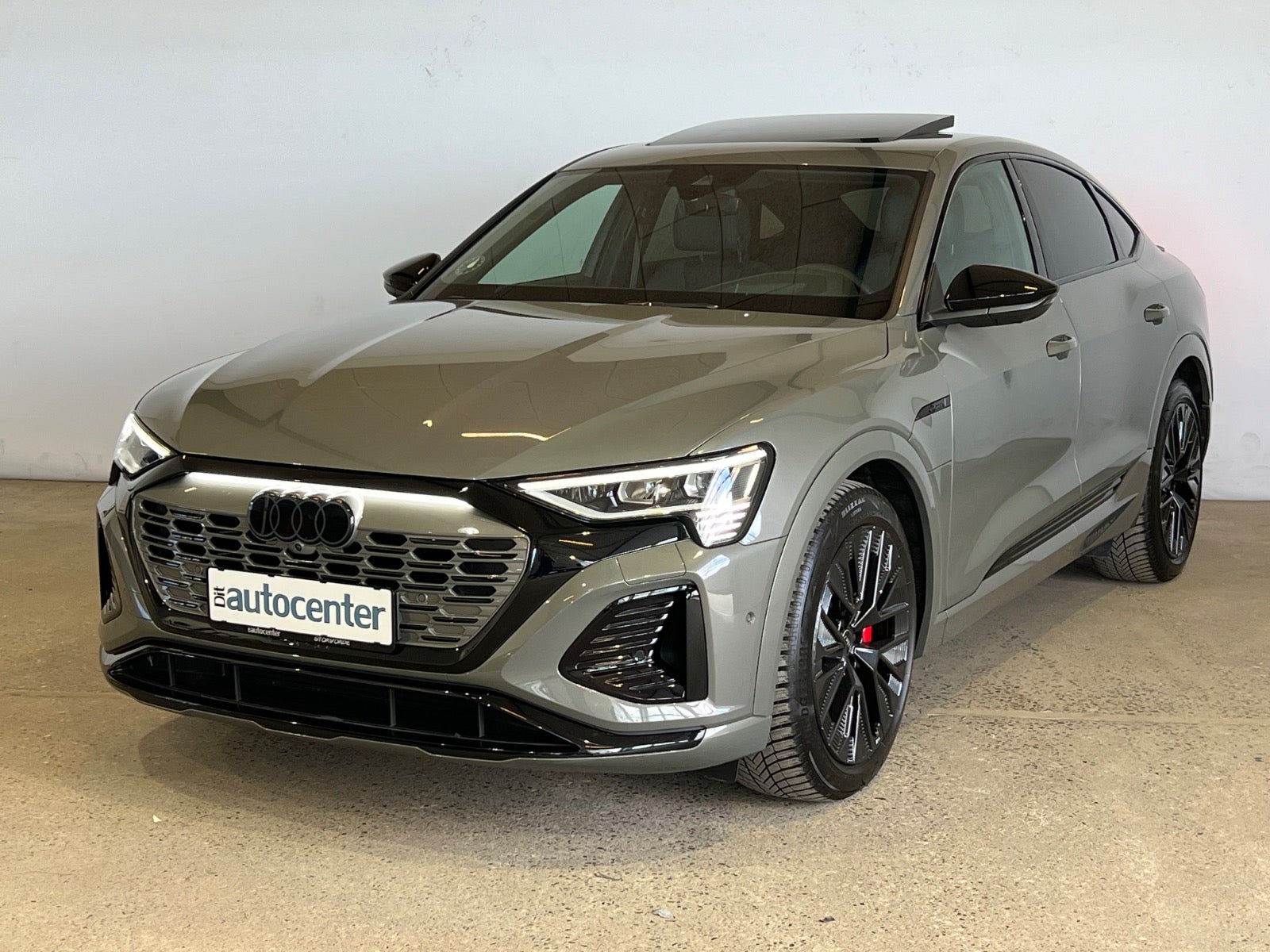 Audi Q8 e-tron S-line Sportback quattro