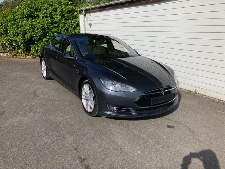 Tesla Model S 70D