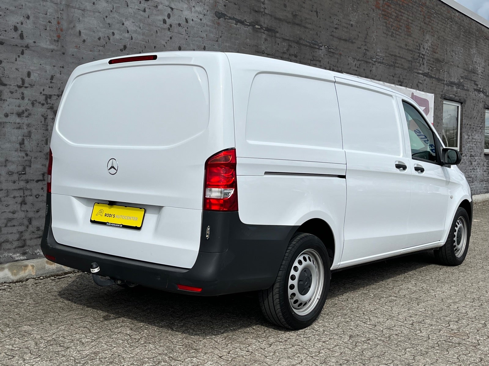 Mercedes Vito 114 2023