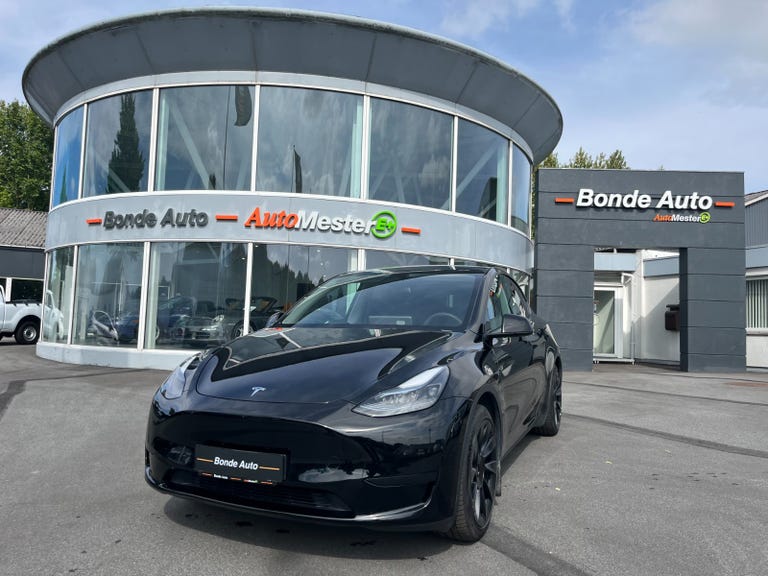 Tesla Model Y RWD
