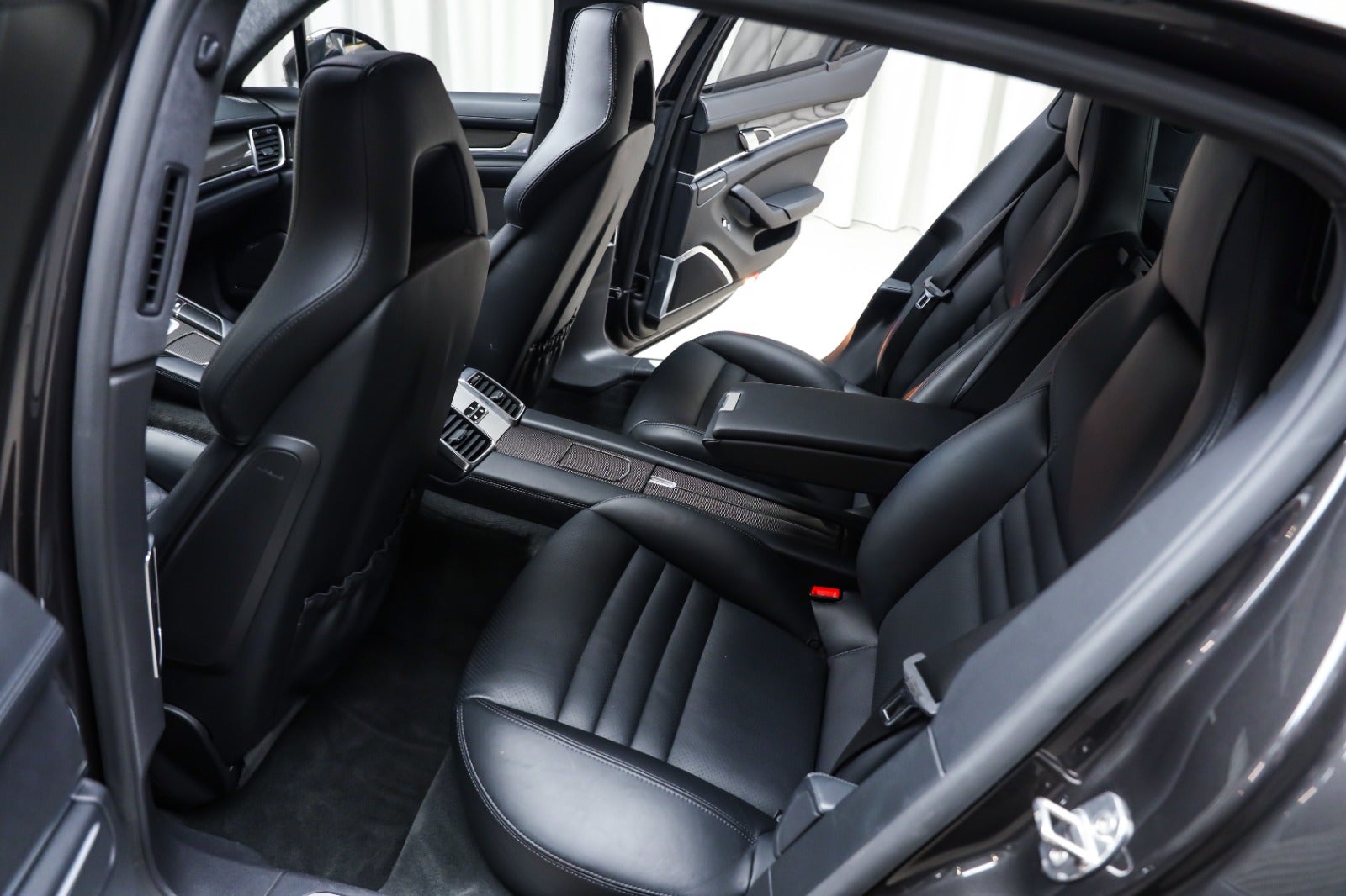 Porsche Panamera GTS