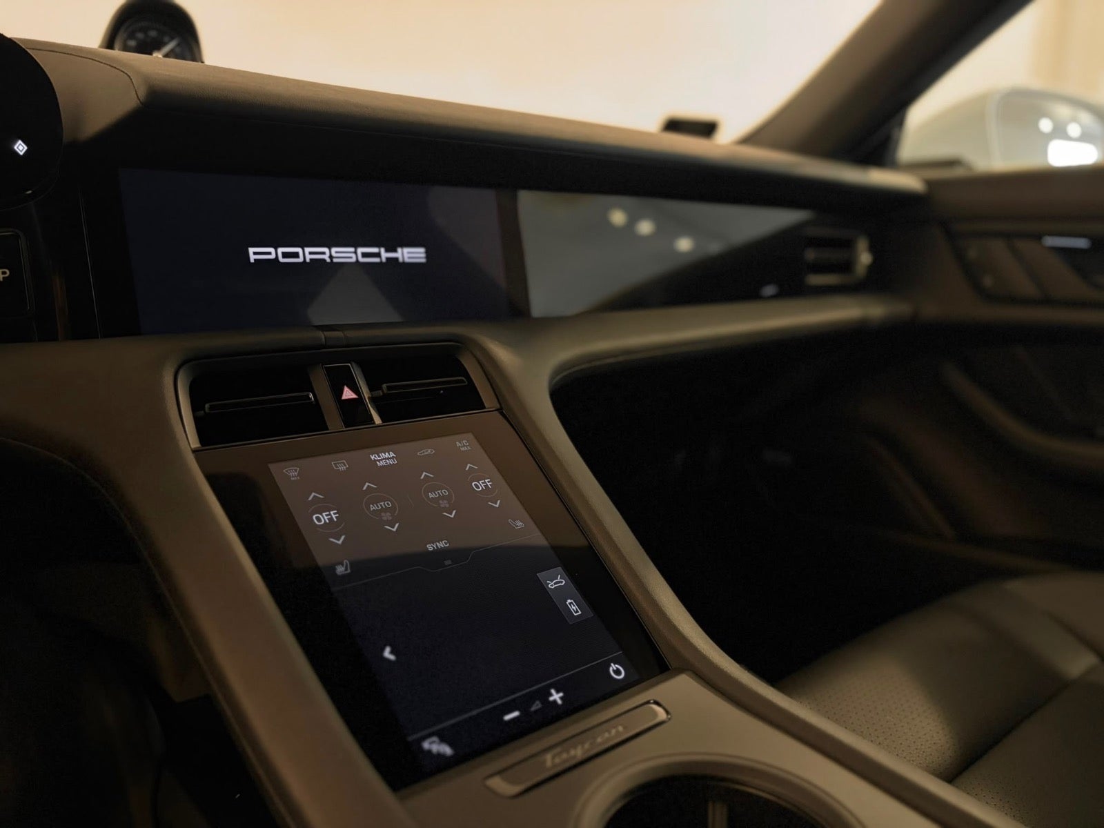 Porsche – Taycan