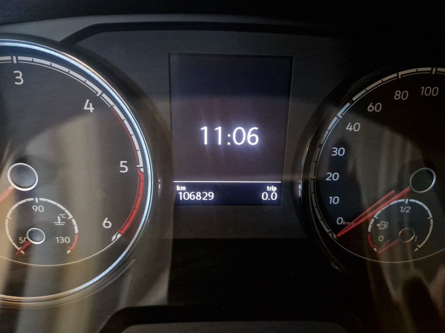 Billede af VW Transporter 2,0 TDi 150 Kassevogn kort