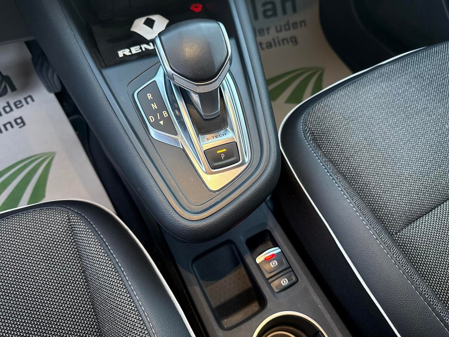 Billede af Renault Captur 1,6 E-Tech Intens