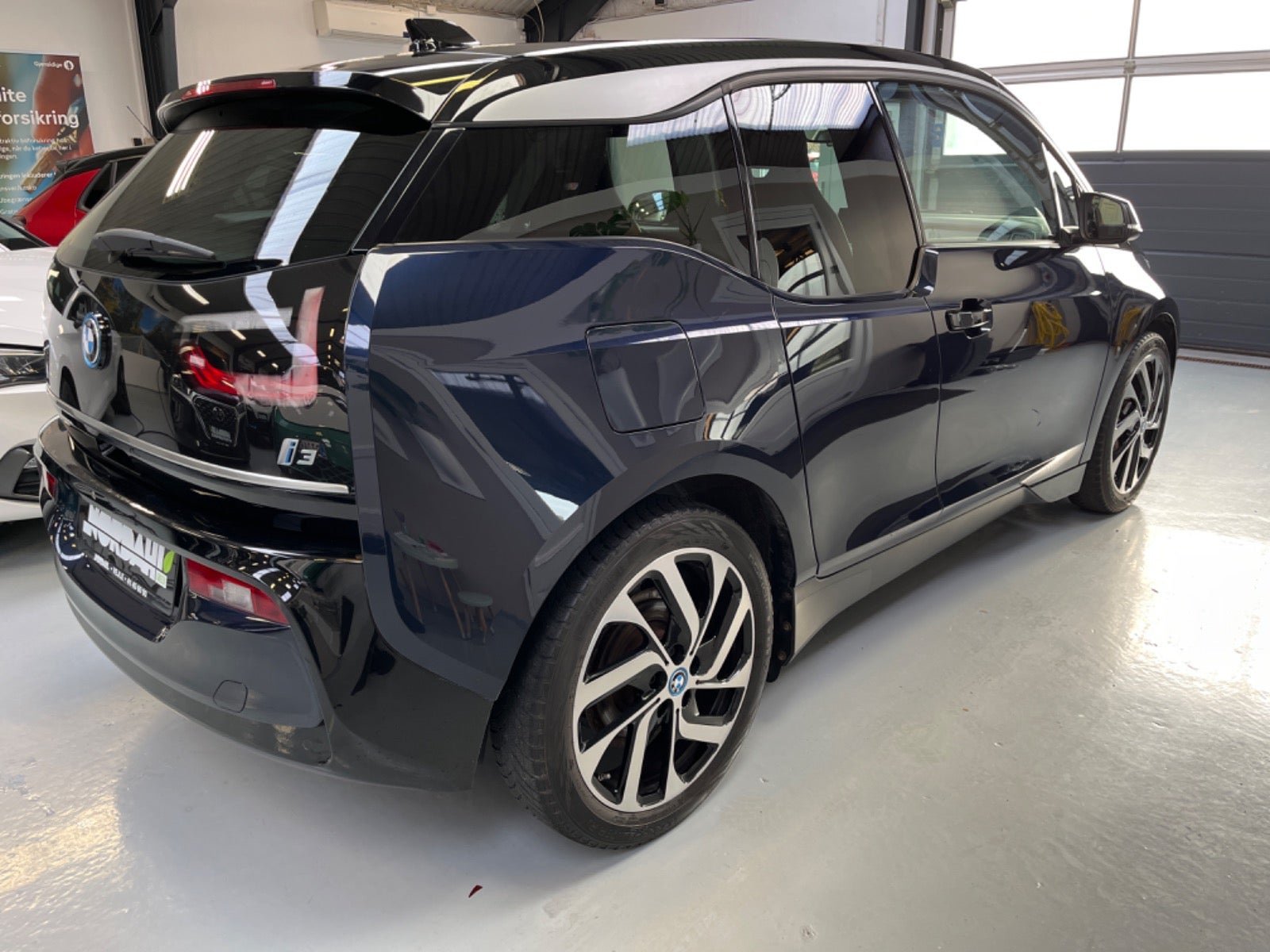 BMW i3  Charged Plus 5d - 3