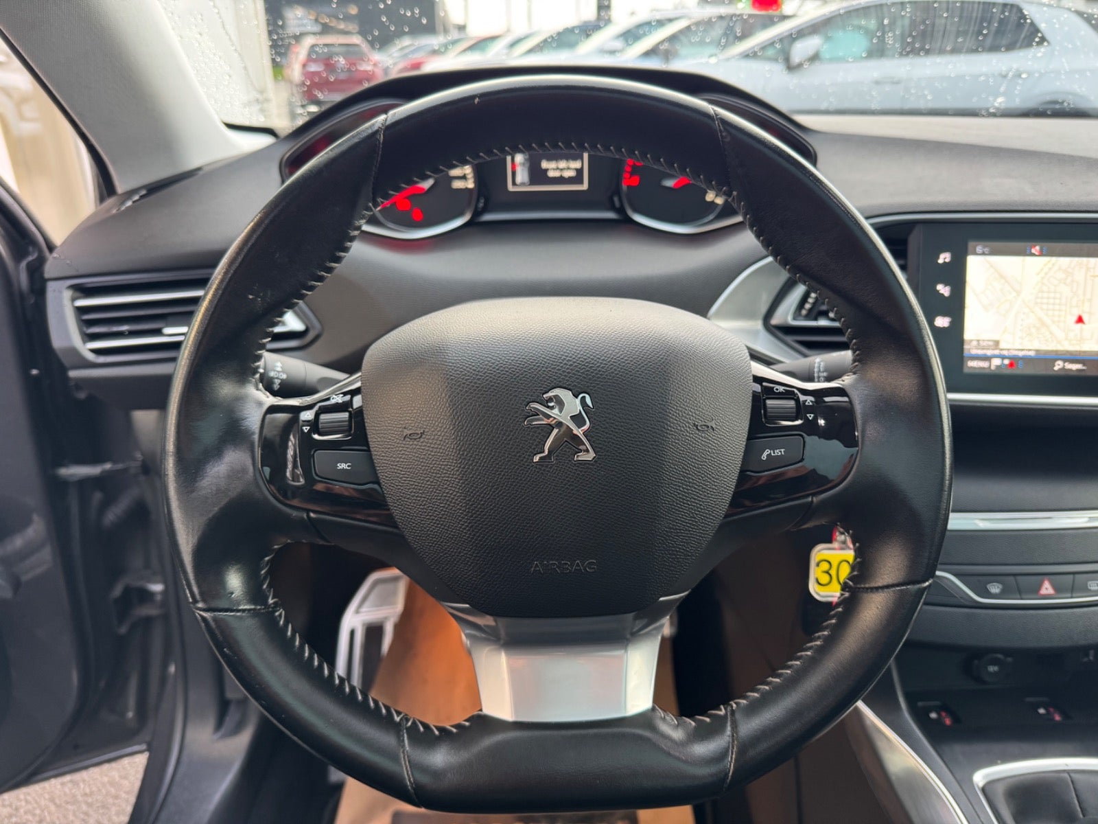 Billede af Peugeot 308 1,6 BlueHDi 120 Allure Sky SW