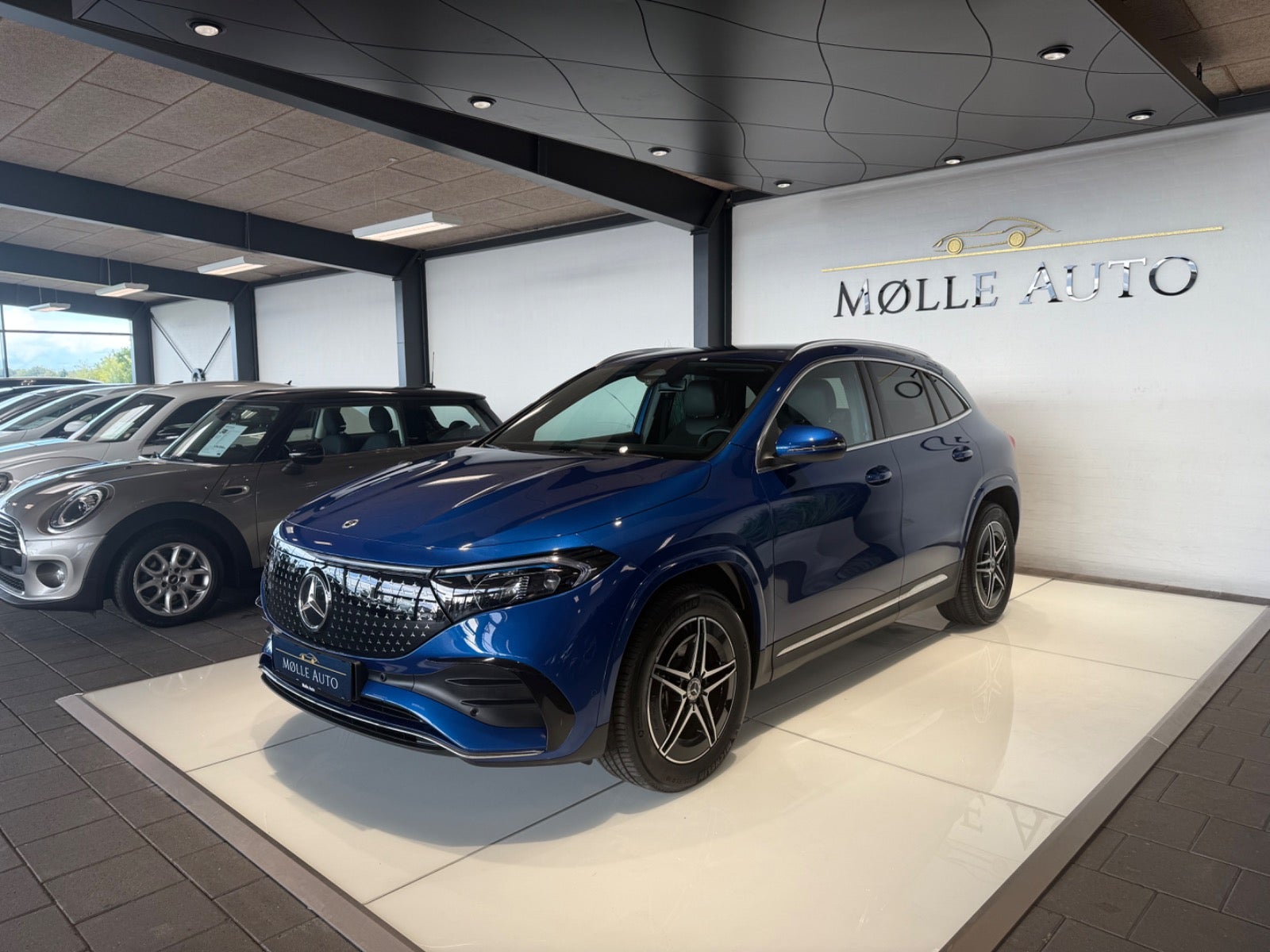 Billede af Mercedes EQA350  AMG Line 4Matic