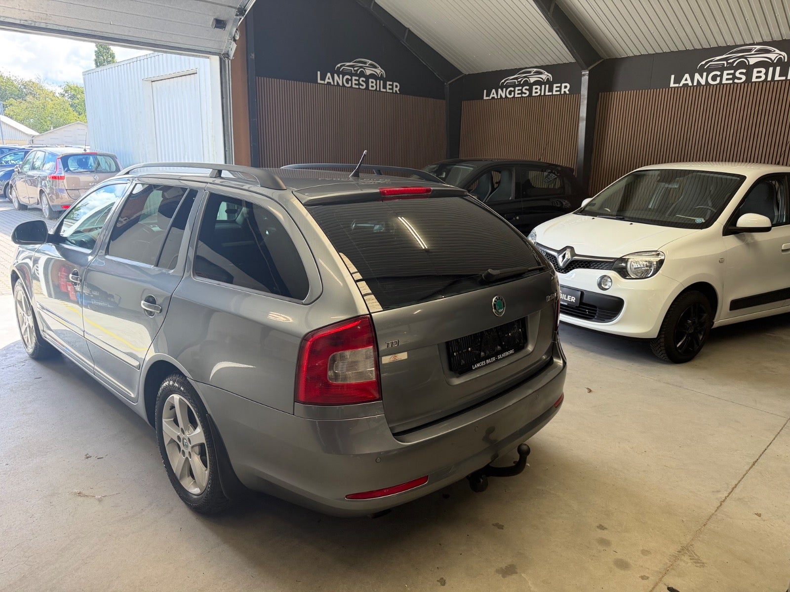 Skoda Octavia TDi 105 Elegance Combi - billede 6
