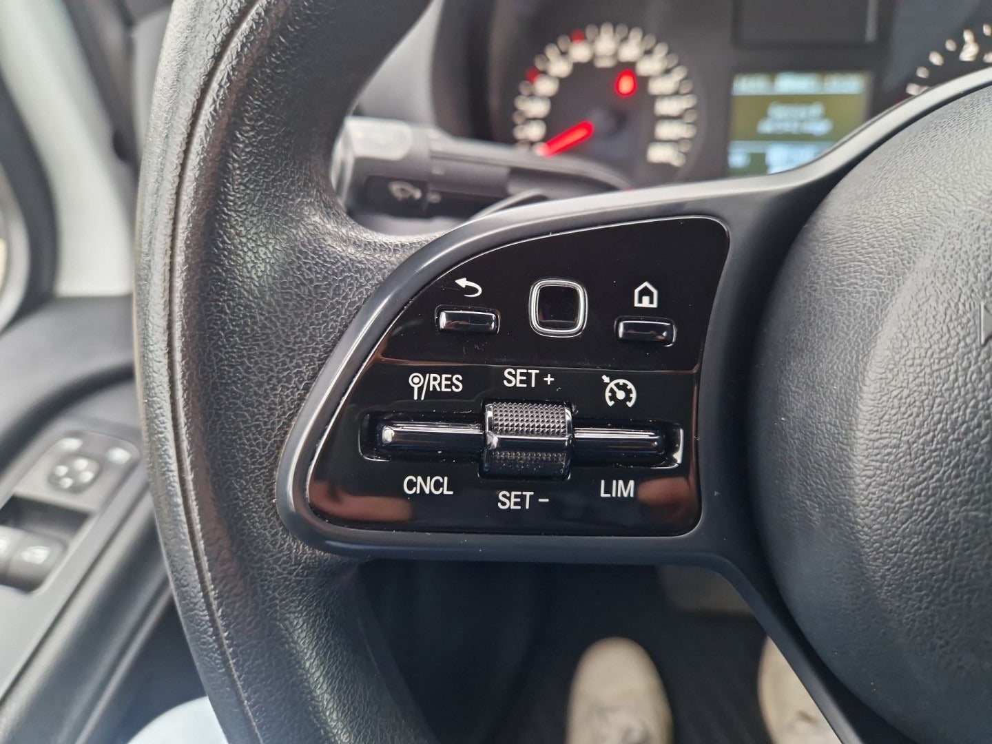 Billede af Mercedes Sprinter 314 2,2 CDi Alukasse m/lift aut. FWD