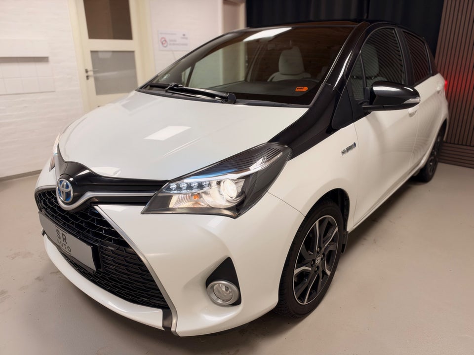 Toyota Yaris, Billede 1