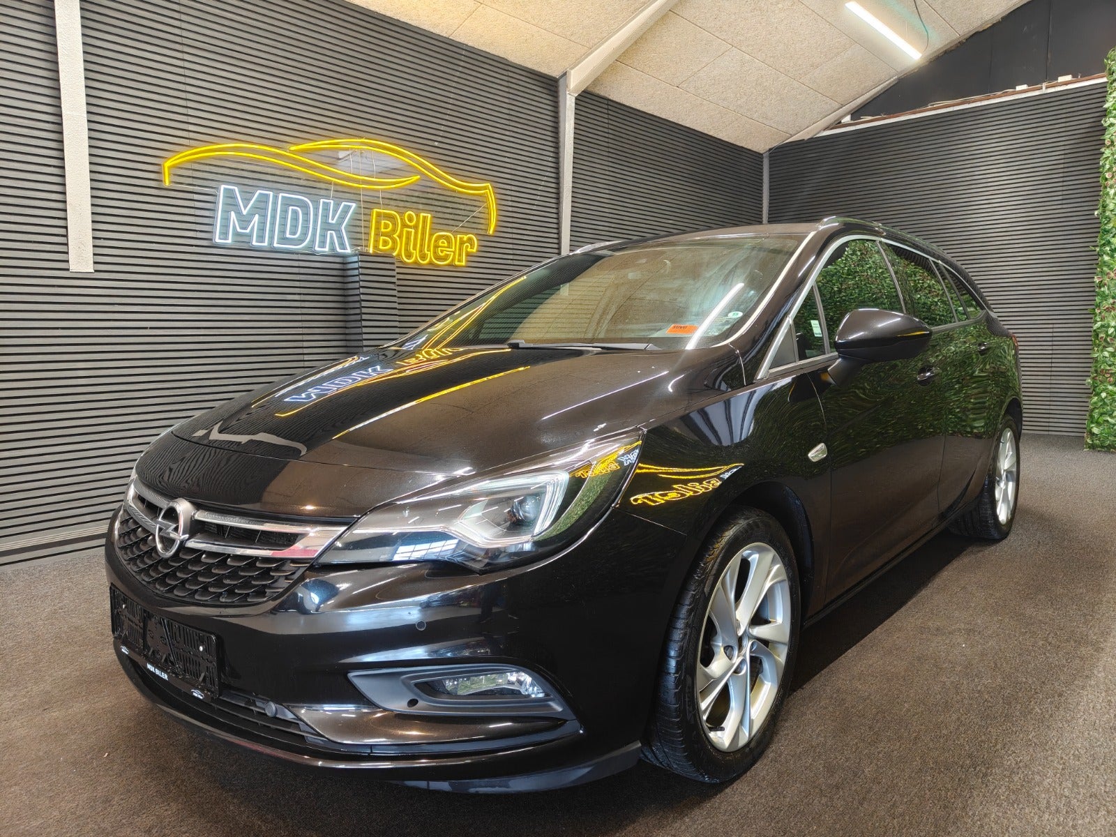 Billede af Opel Astra 1,6 CDTi 136 Innovation Sports Tourer aut.