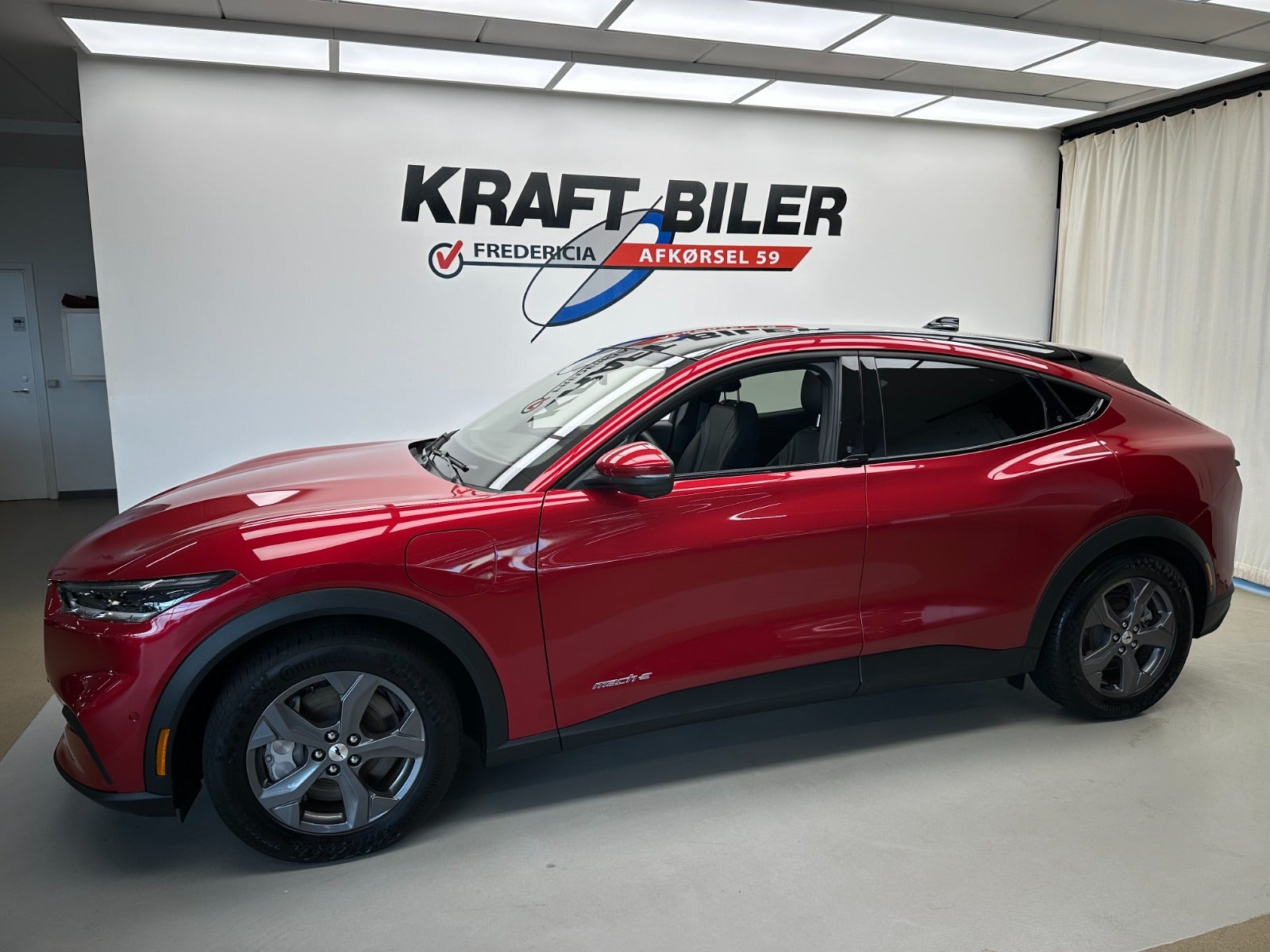 Billede af Ford Mustang Mach-E 75 Premium Standard Range