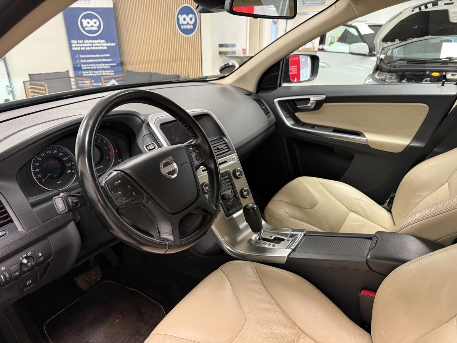 Billede af Volvo XC60 2,4 D3 163 Summum aut. AWD