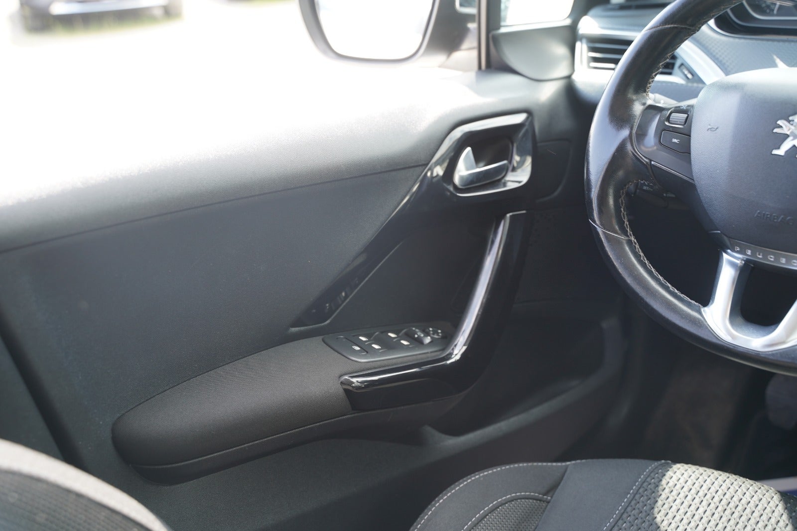 Billede af Peugeot 208 1,6 BlueHDi 100 Active+