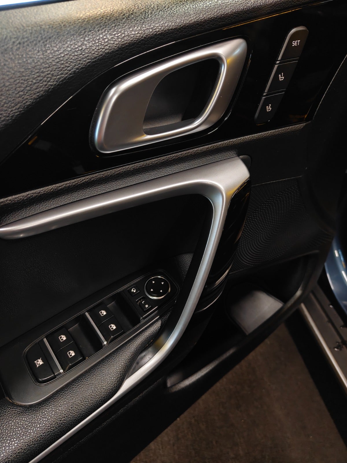 Billede af Kia XCeed 1,6 PHEV Platinum Edition DCT