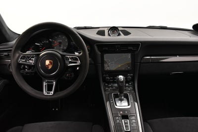 Porsche 911 Carrera 4 GTS Coupé PDK