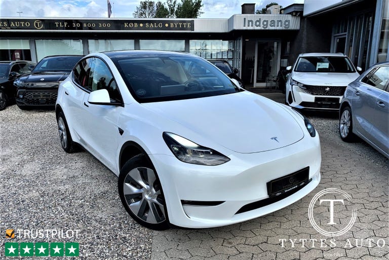 Tesla Model Y Long Range AWD