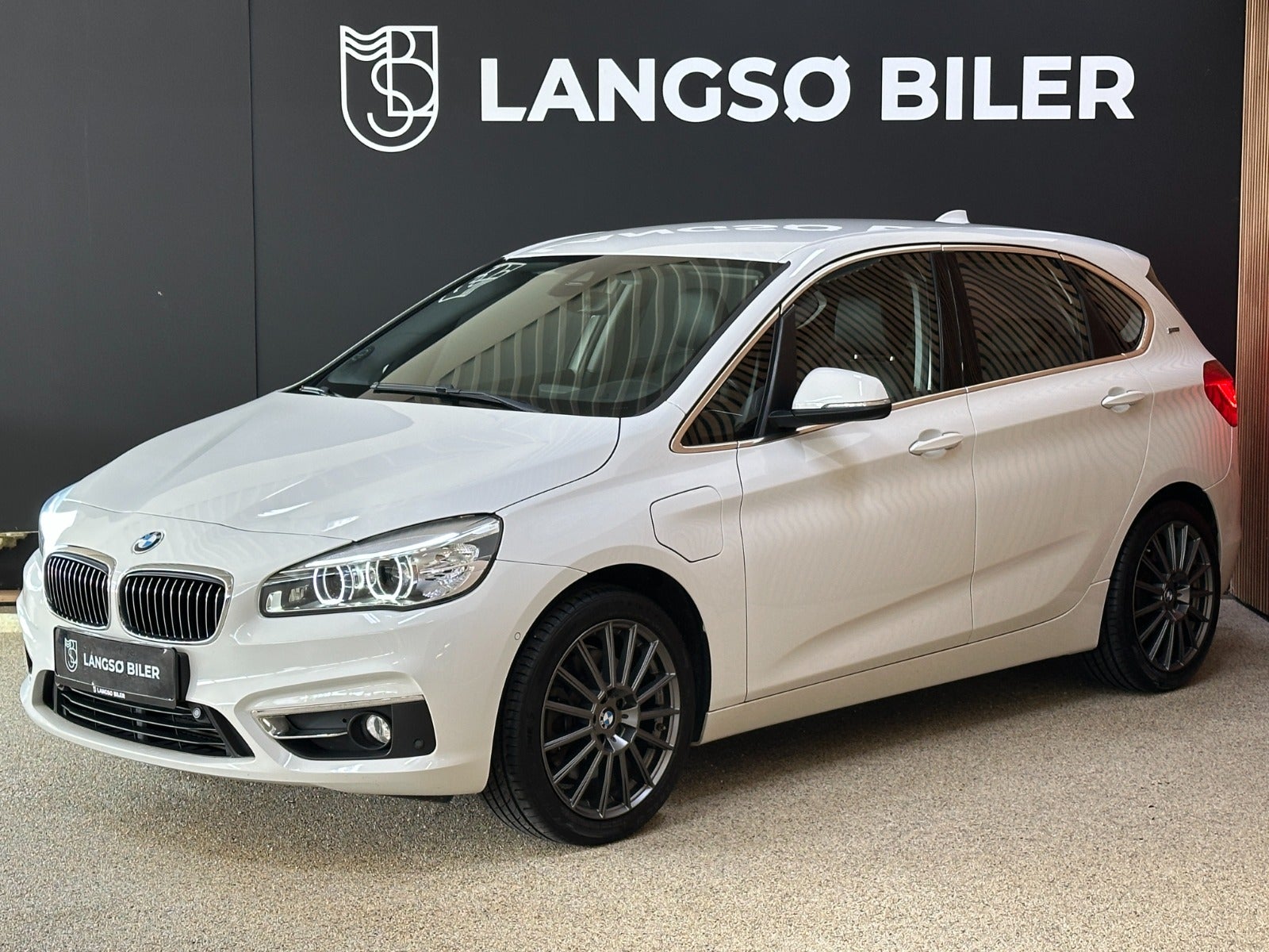 Billede af BMW 225xe 1,5 Active Tourer Luxury Line aut.
