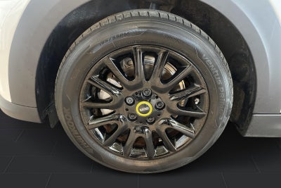 MINI Cooper SE Classic Trim