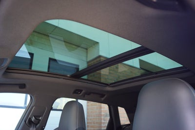 Audi e-tron S quattro