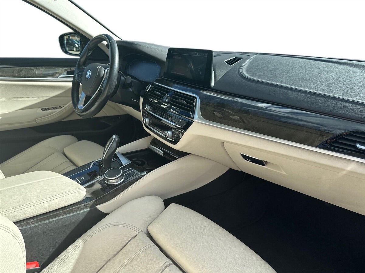 BMW 530e Luxury Line xDrive aut. billede 10