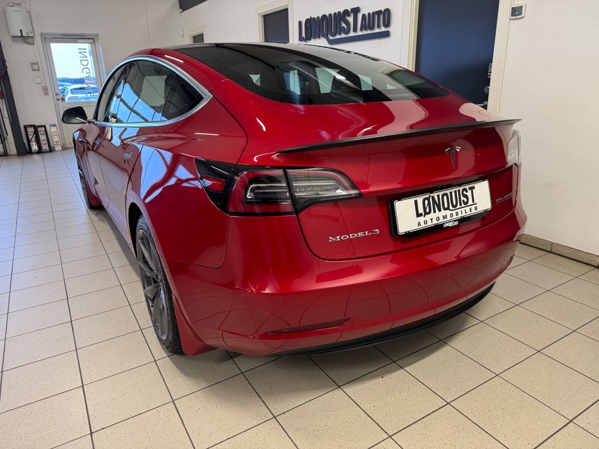 Tesla Model 3 Long Range AWD