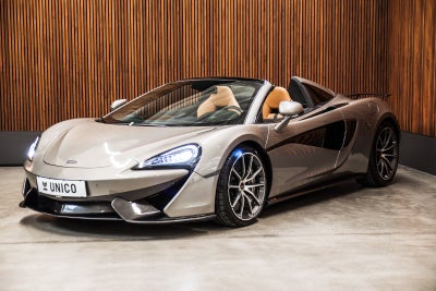 McLaren 570S 3,8 Spider 2d