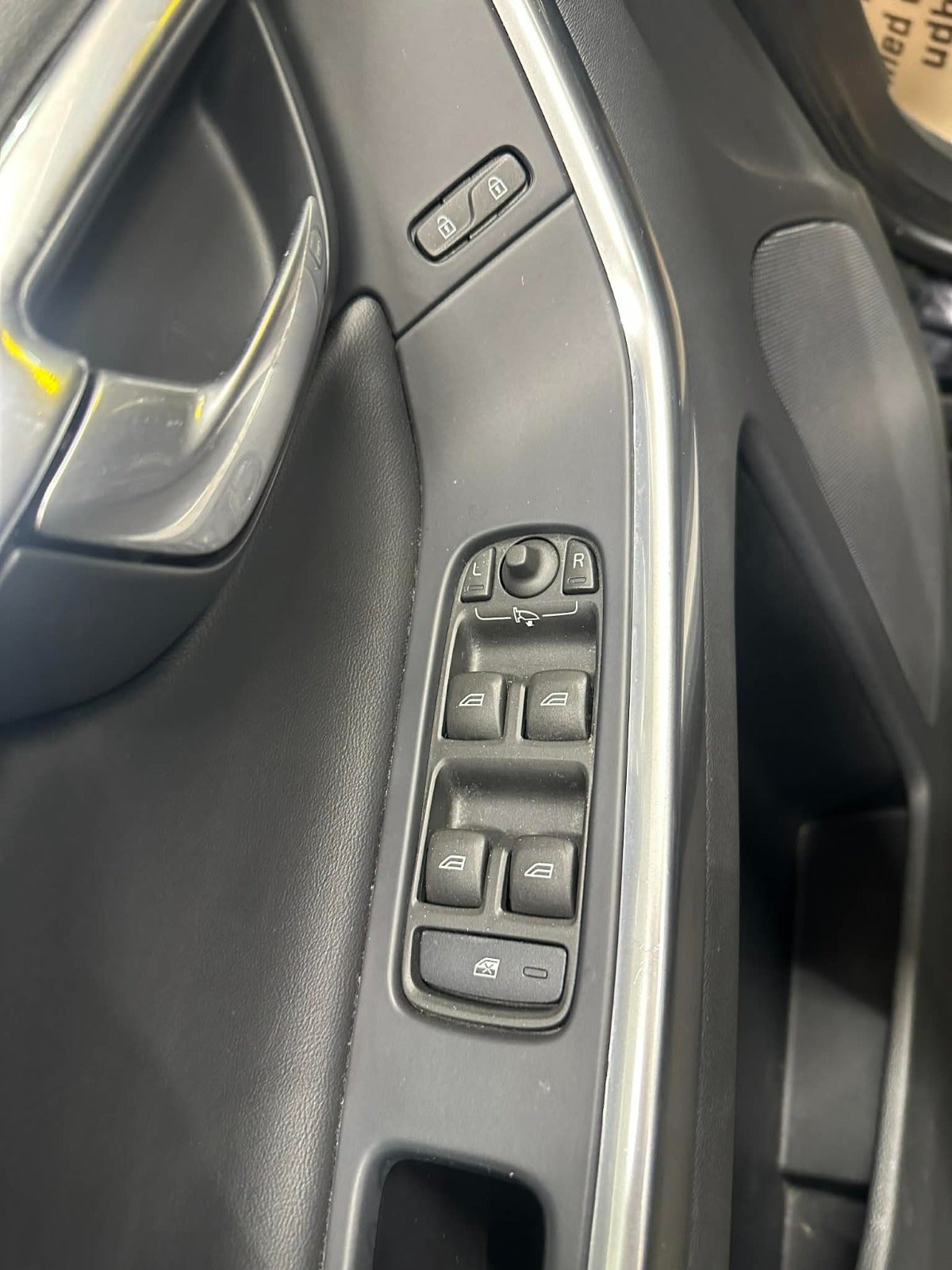 Billede af Volvo XC60 2,0 D4 181 Ocean Race aut.