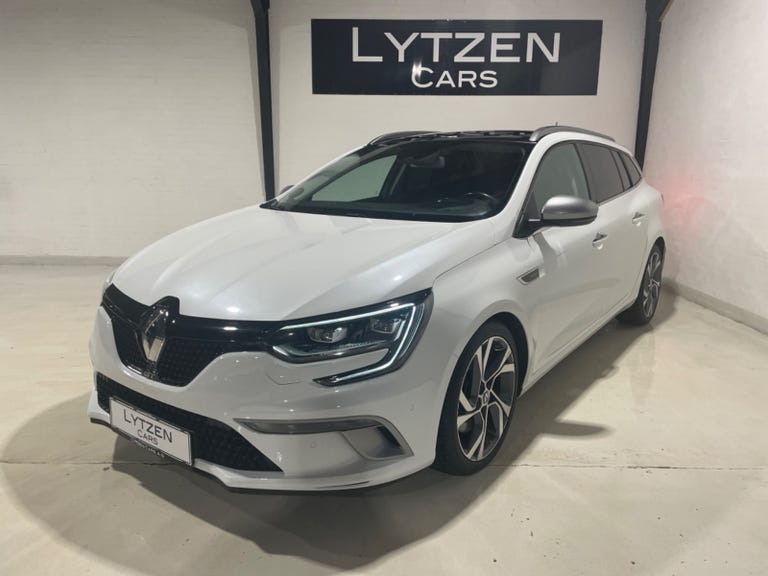 Renault Megane IV TCe 205 GT Sport Tourer EDC