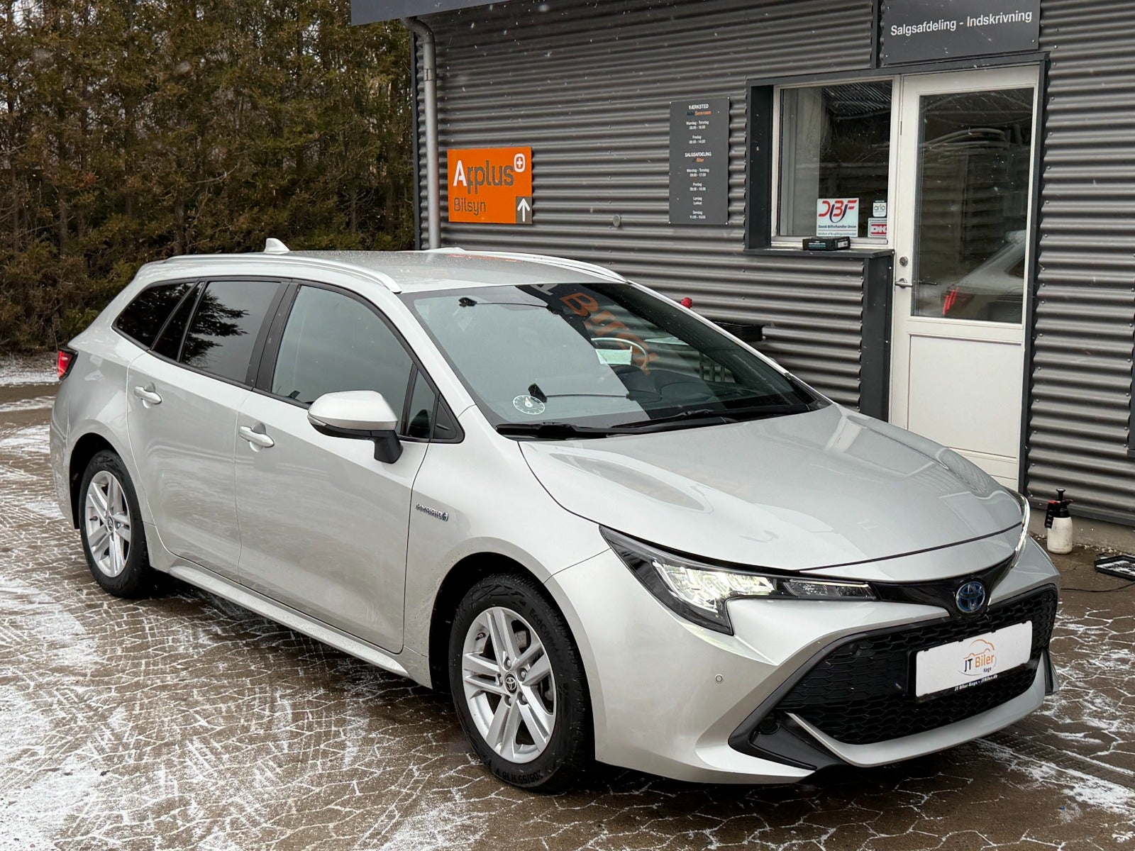 Toyota Corolla Hybrid Active Smart Touring Sports MDS