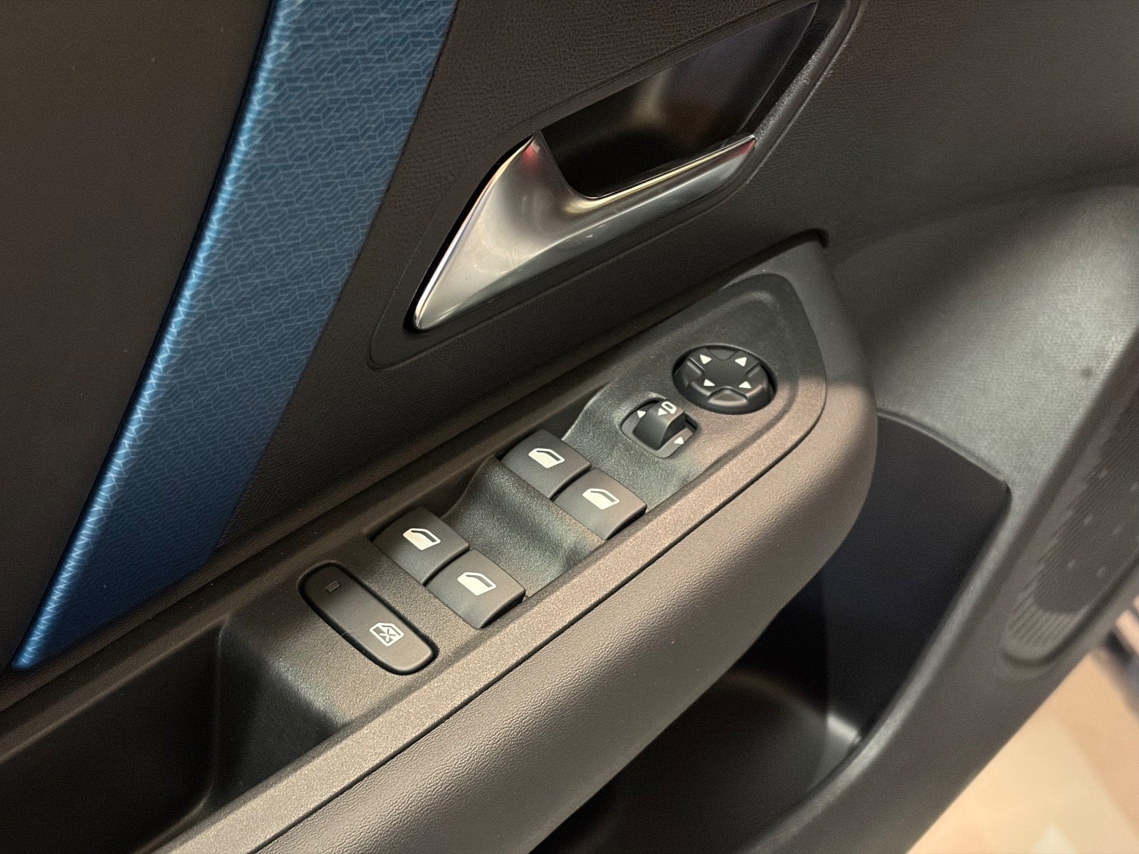 Billede af Citroën ë-C4 X 50 Shine