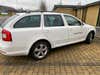 Skoda Octavia TDi 105 Elegance thumbnail