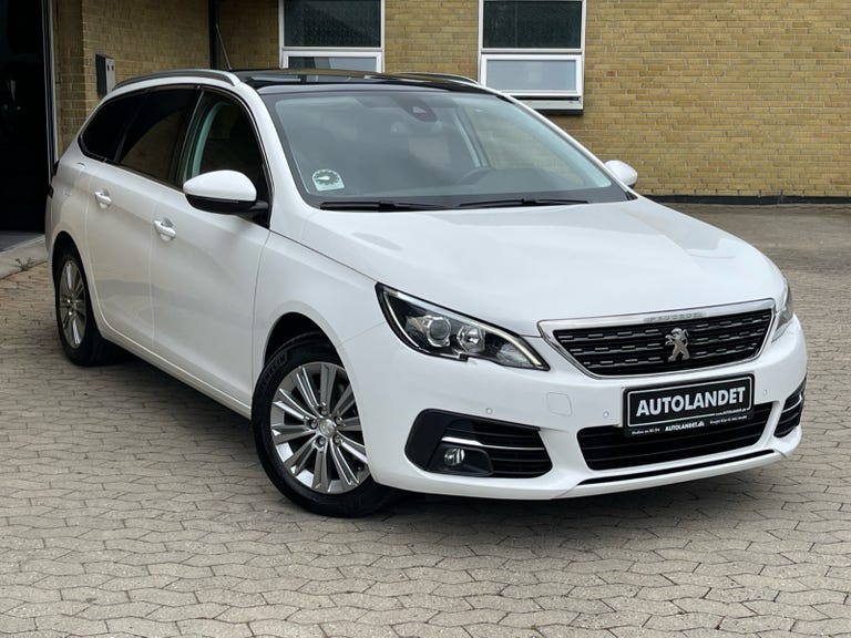 Peugeot 308 BlueHDi 130 Selection Sky SW