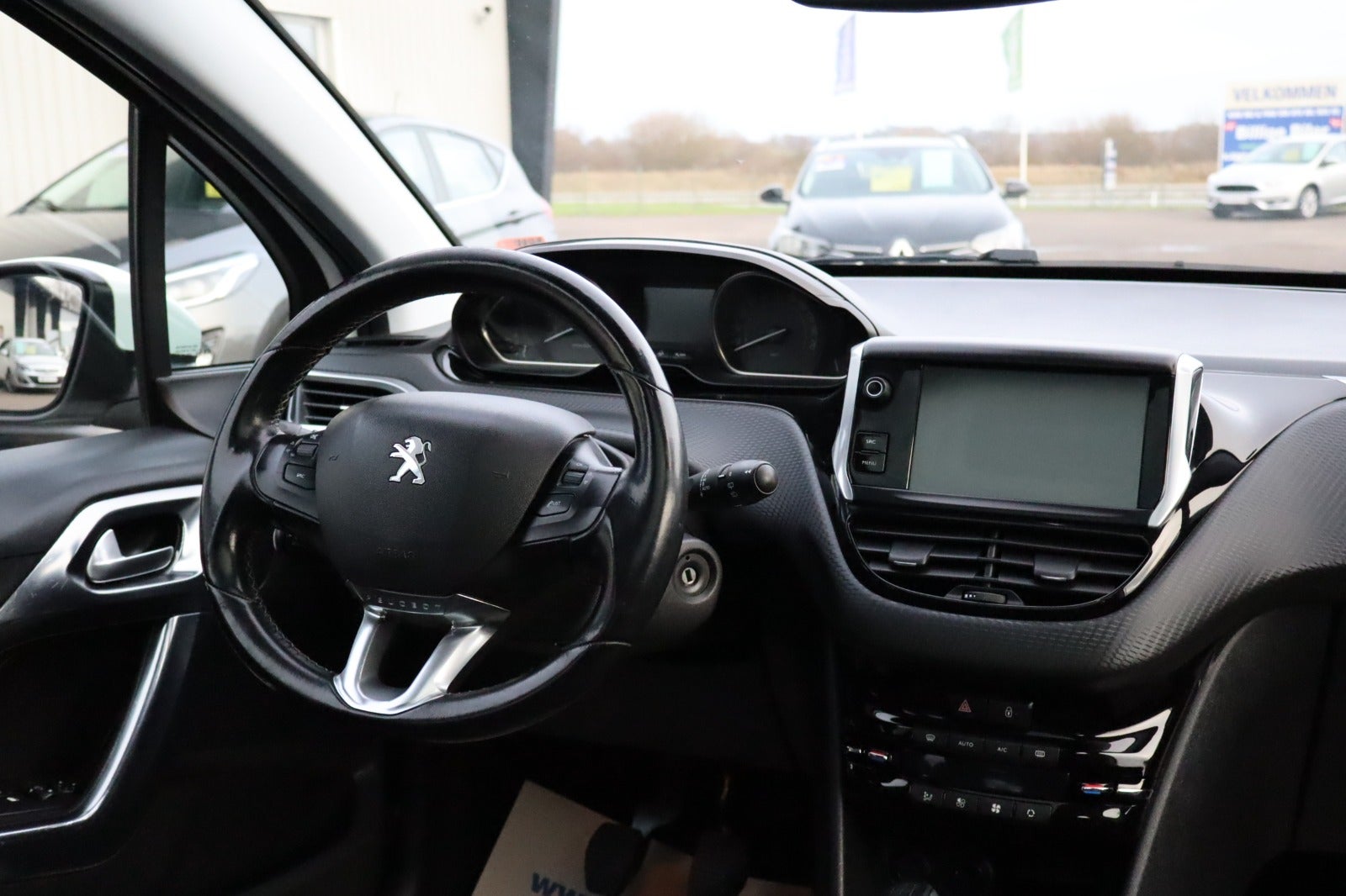 Billede af Peugeot 2008 1,6 BlueHDi 100 Allure