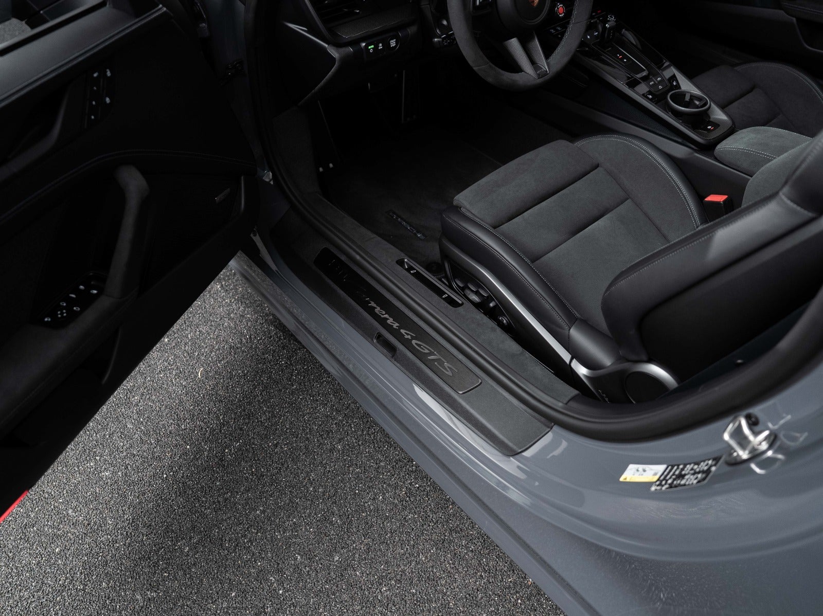 Gallery image 13 of 18