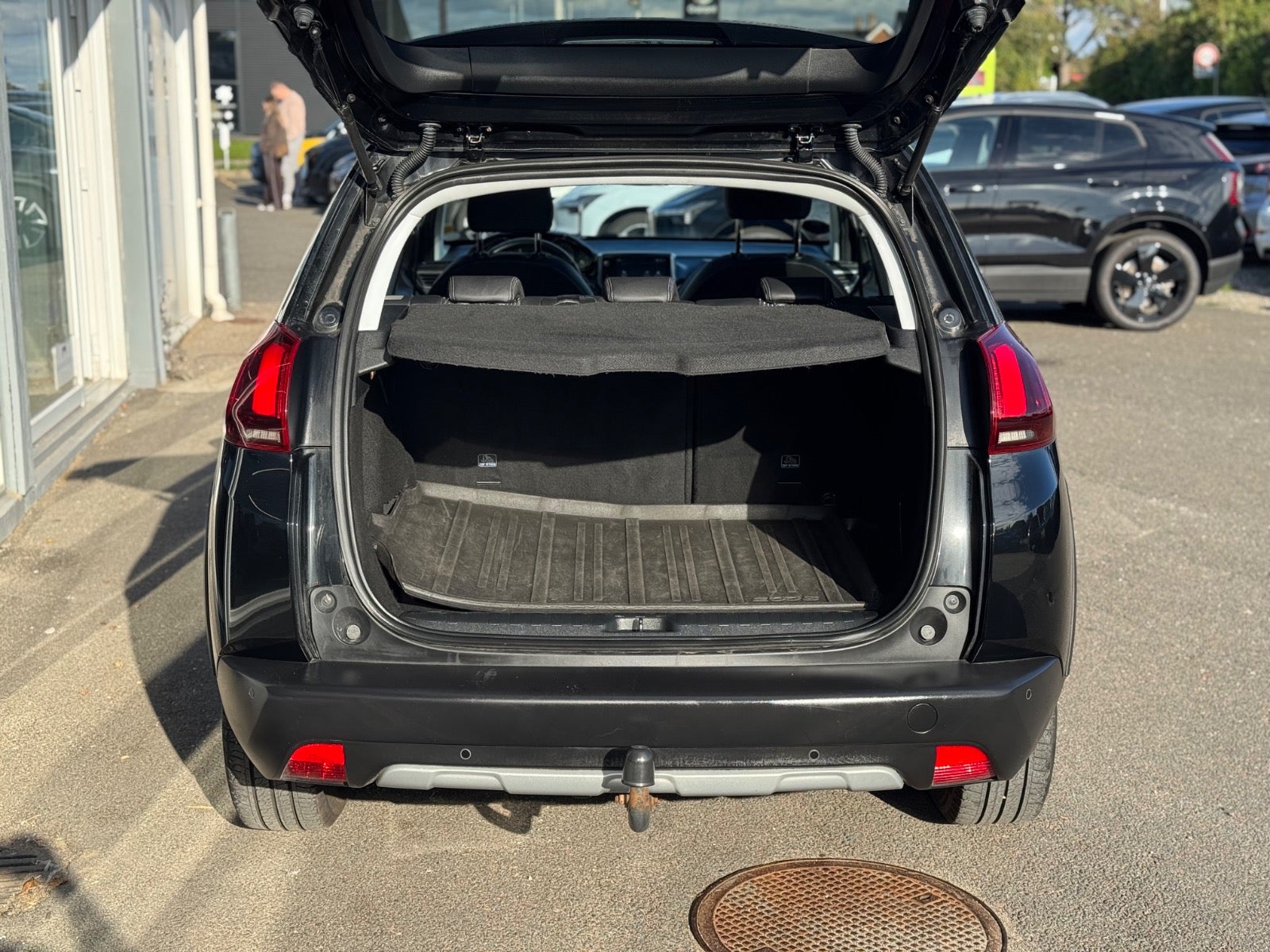 Billede af Peugeot 2008 1,5 BlueHDi 100 Prestige Sky