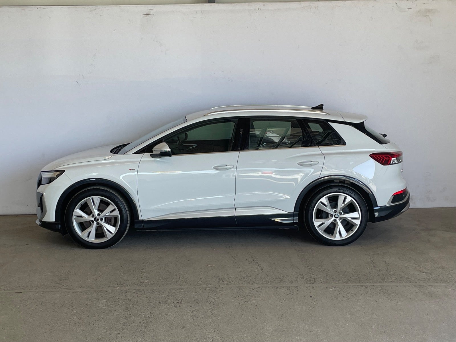 Audi Q4 e-tron S-line quattro