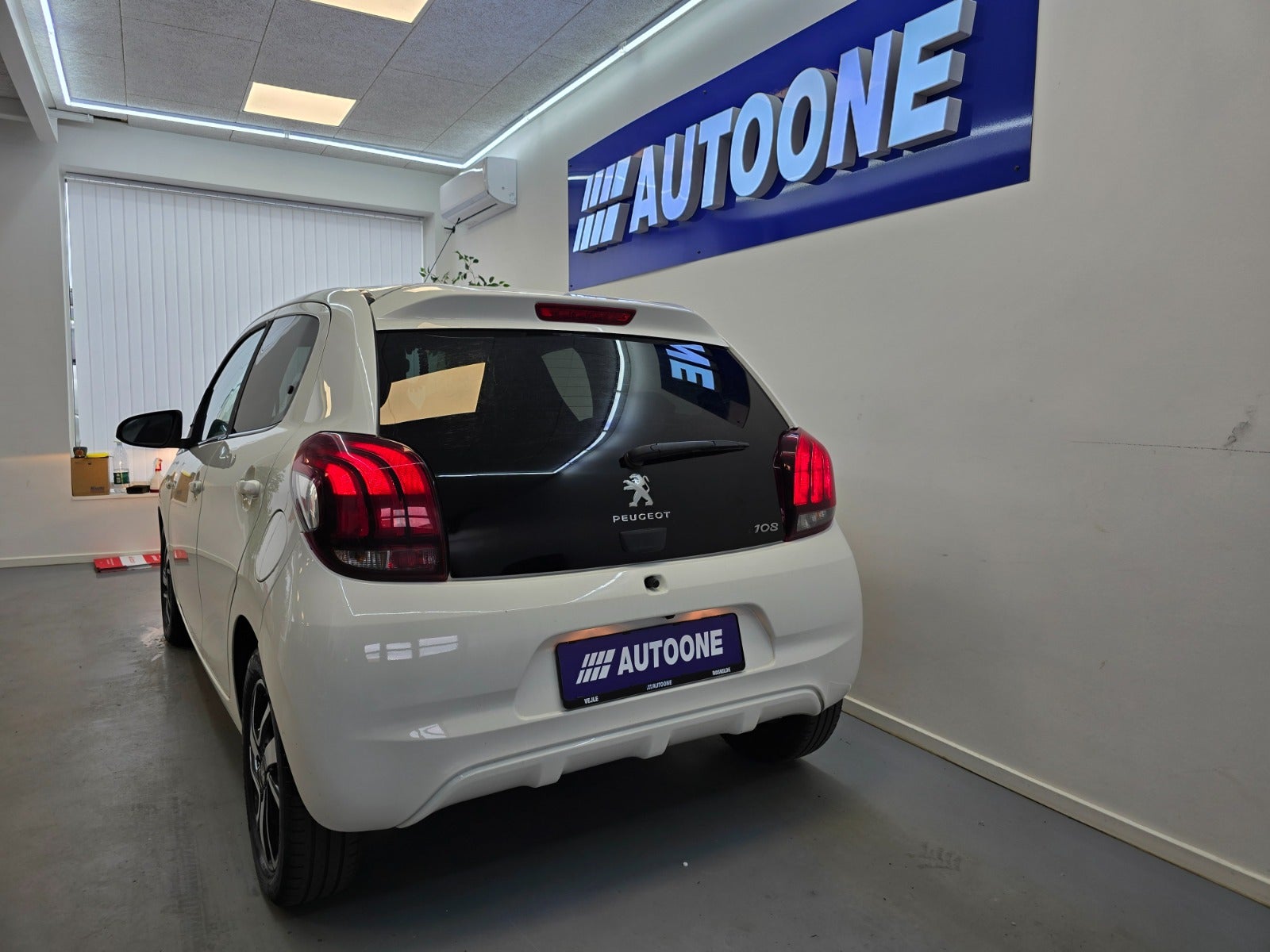 Billede af Peugeot 108 1,0 e-VTi 69 Allure