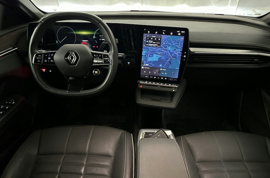 Renault Megane E-Tech Iconic