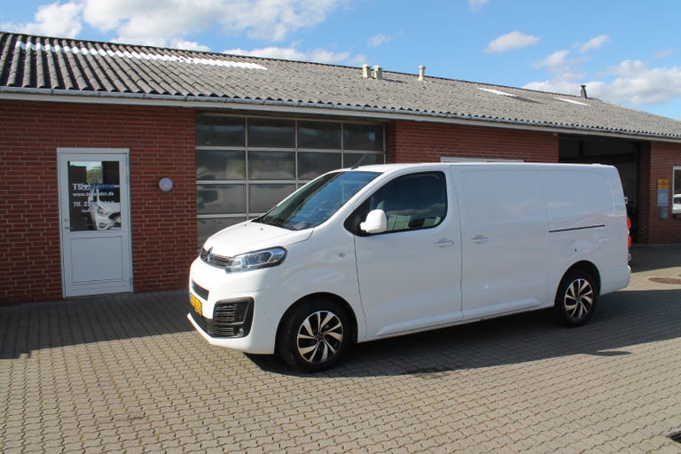 Citroën Jumpy BlueHDi 122 L2 MasterLine EAT8