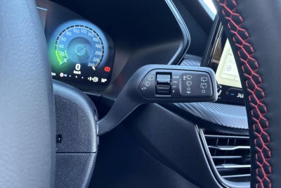 Ford Kuga PHEV ST-Line X CVT